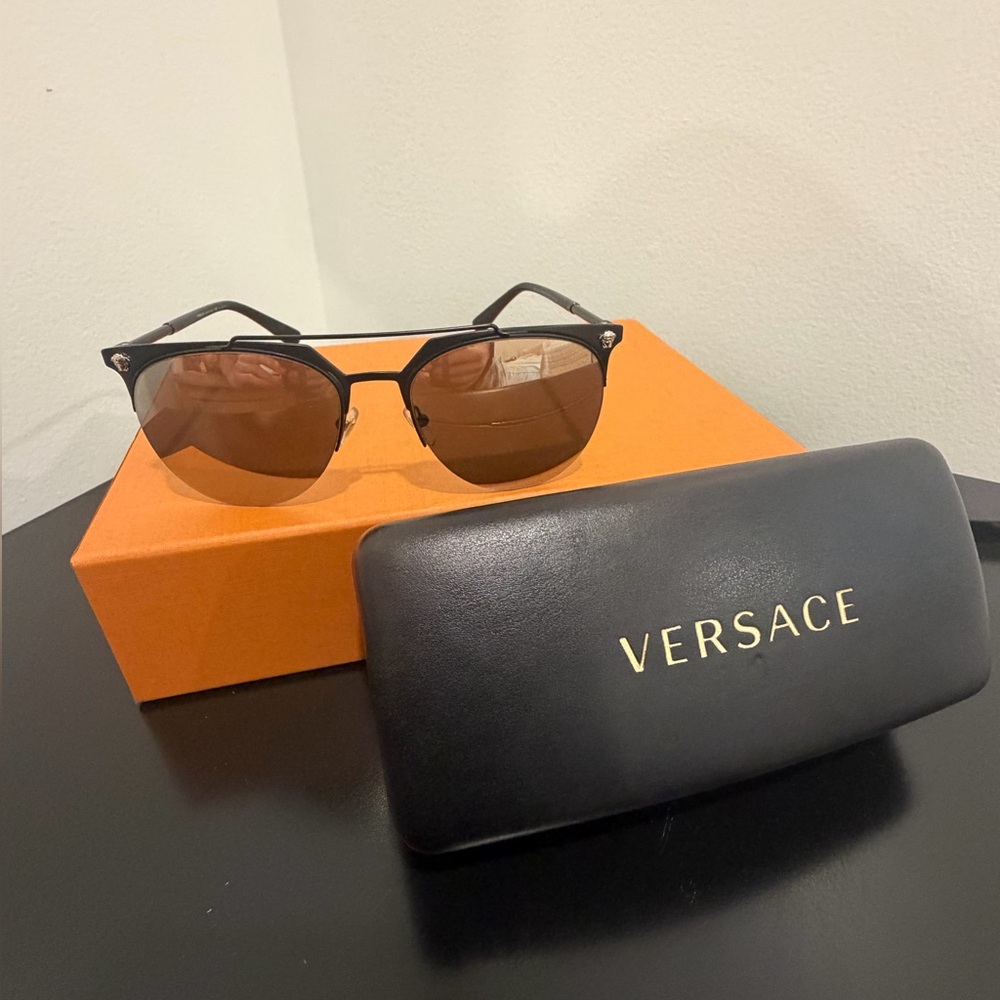 Versace Sunglasses VE2181 with Black Frame and Brown/ Gold Lenses